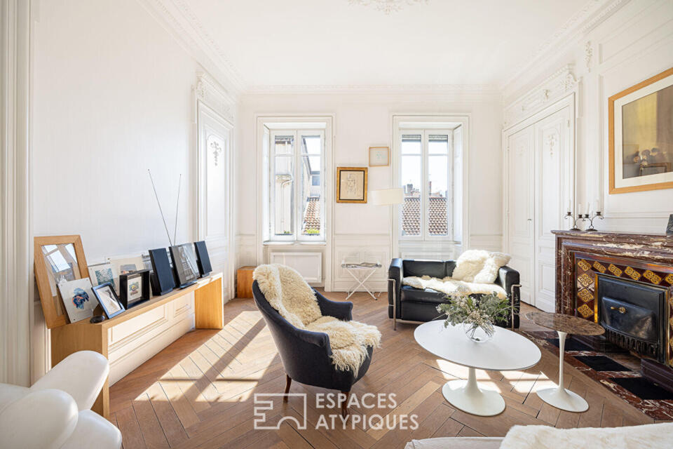 Appartement bourgeois entièrement rénové par un architecte