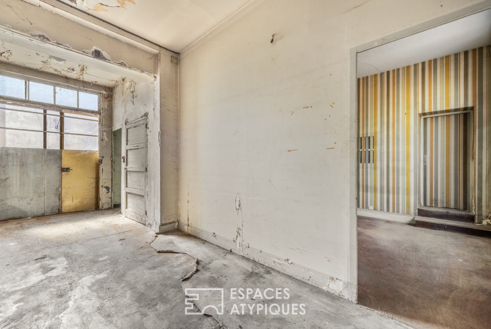 Duplex à rénover avec jardin dans une ancienne ferme