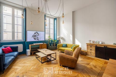Appartement entièrement rénové par un architecte à quelques pas de la Place Bellecour