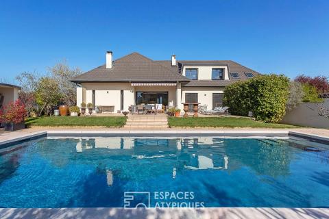Maison familiale rénovée avec piscine