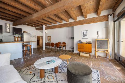 Duplex de charme avec jardin paysagé à Rochetaillée-sur-Saône