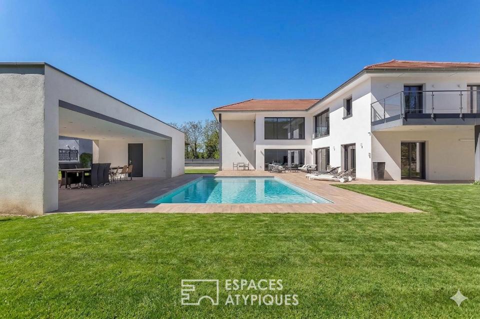 Villa d'architecte avec piscine