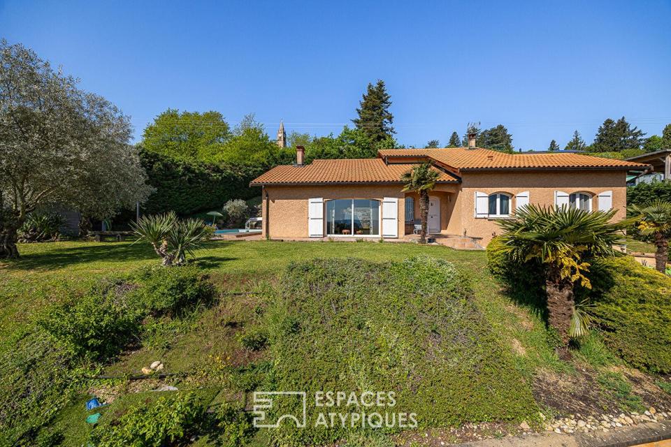 Maison avec vue sur les hauteur de grenay