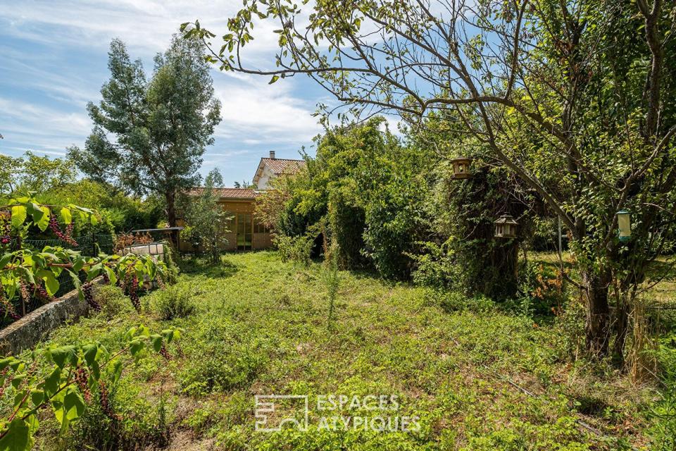 Un appartement comme une maison de ville avec son jardin et son garage