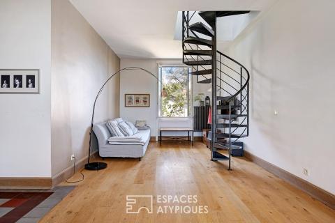 Un appartement comme une maison de ville avec son jardin et son garage