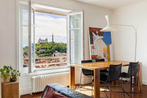 Appartement coeur Croix-Rousse avec vue sur Lyon et Fourvière