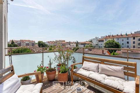 Appartement contemporain avec terrasse