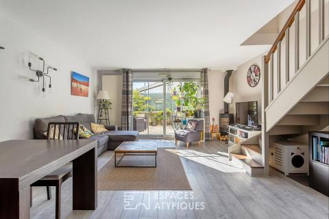 Duplex de caractère esprit loft avec terrasse