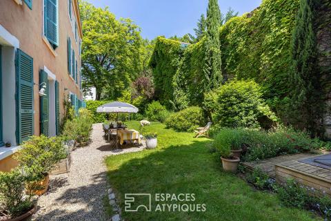 Ground floor apartment with garden in an old building