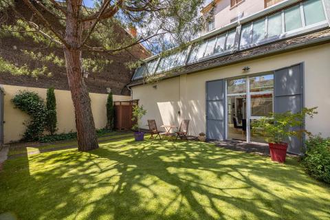 Intimate loft in the immediate vicinity of Lyon