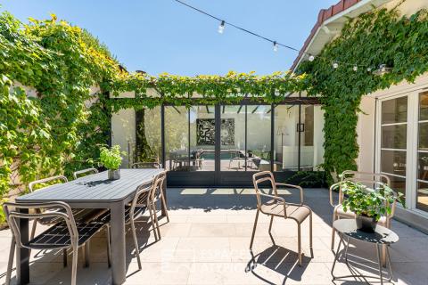 Maison 1930 rénovée avec piscine