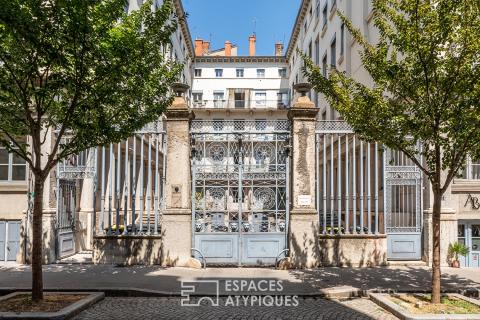 Appartement bourgeois à repenser en plein coeur du quartier d&rsquo;Ainay