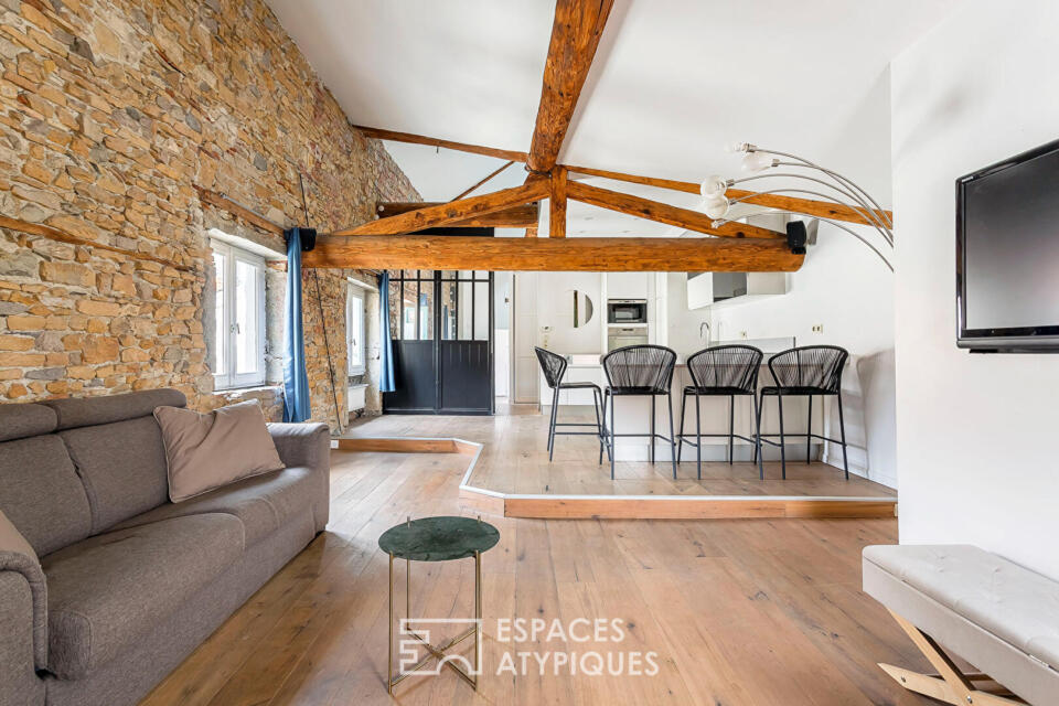 Duplex rénové en dernier étage