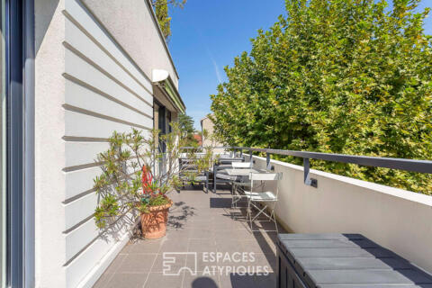 Renovated apartment with terrace in the heart of Montchat