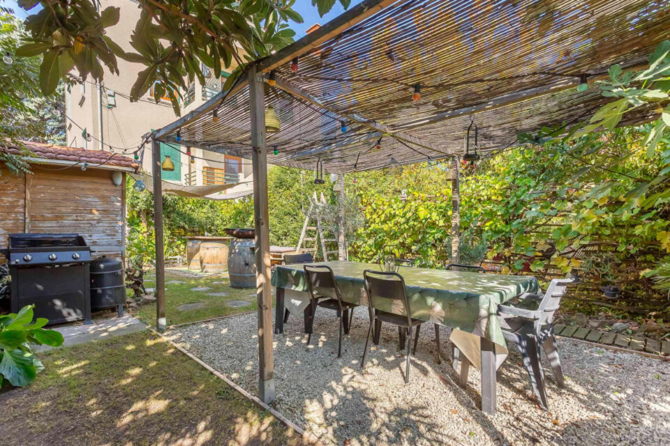 Appartement de charme avec jardin privatif proche Point du Jour
