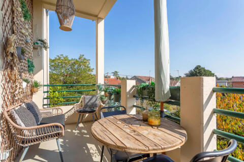Appartement de charme avec jardin privatif proche Point du Jour