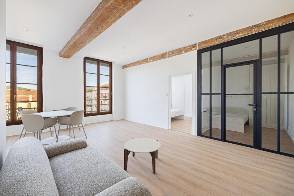 Appartement rénové avec vue Fourvière