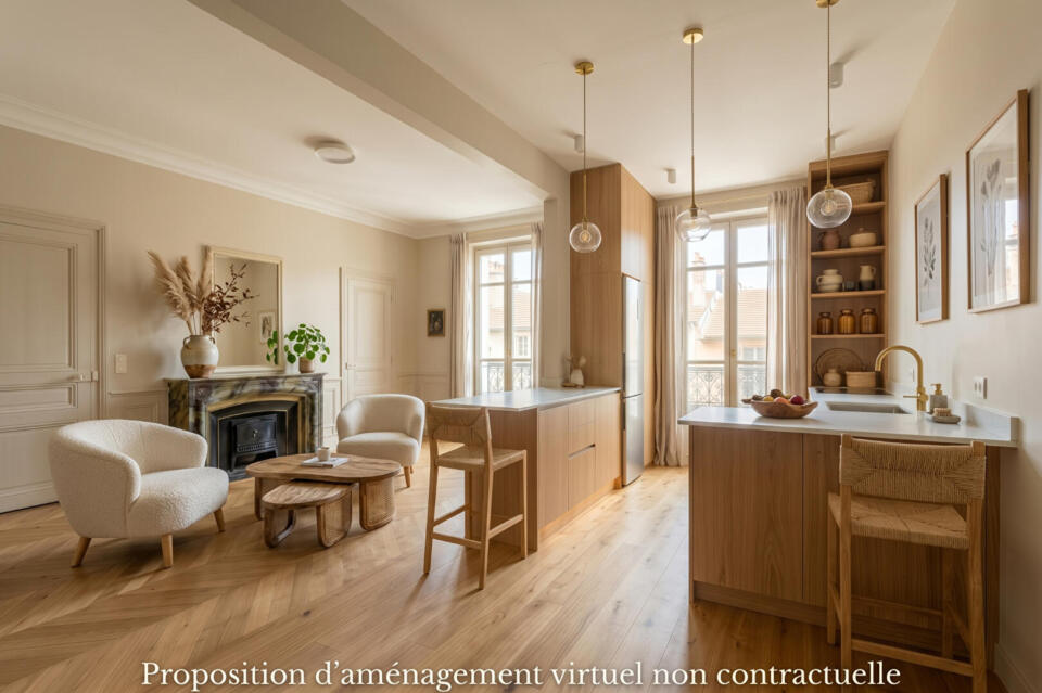 Appartement bourgeois à rénover avec ascenseur et balcon