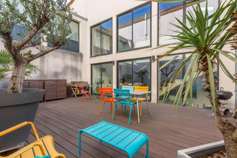 Loft contemporain avec patio quartier Monplaisir