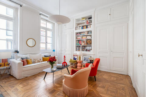 Appartement de charme rénové avec goût