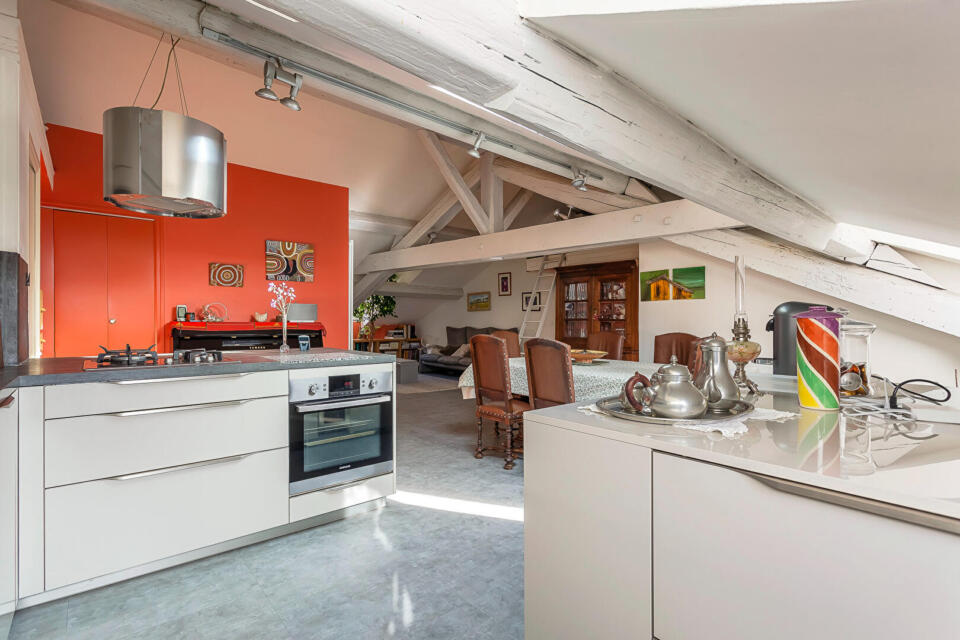 Un esprit loft sous les toits, un lieu à part