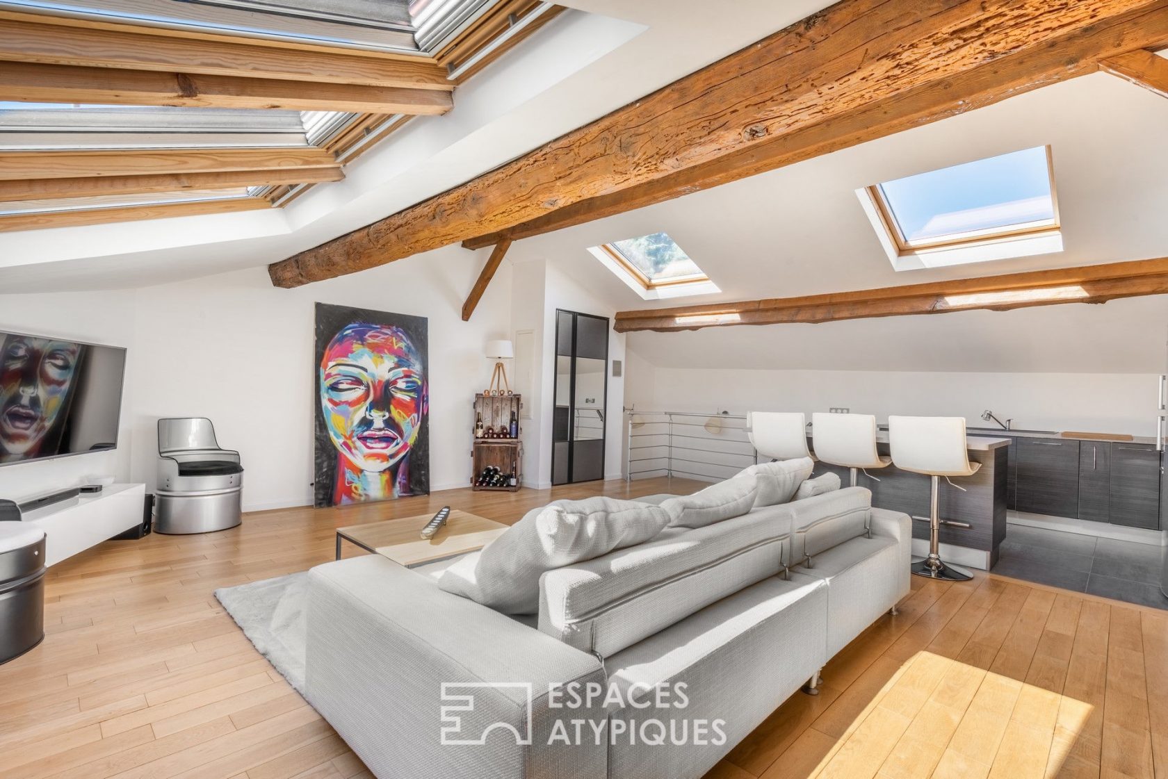 Appartement sous les toits en hypercentre