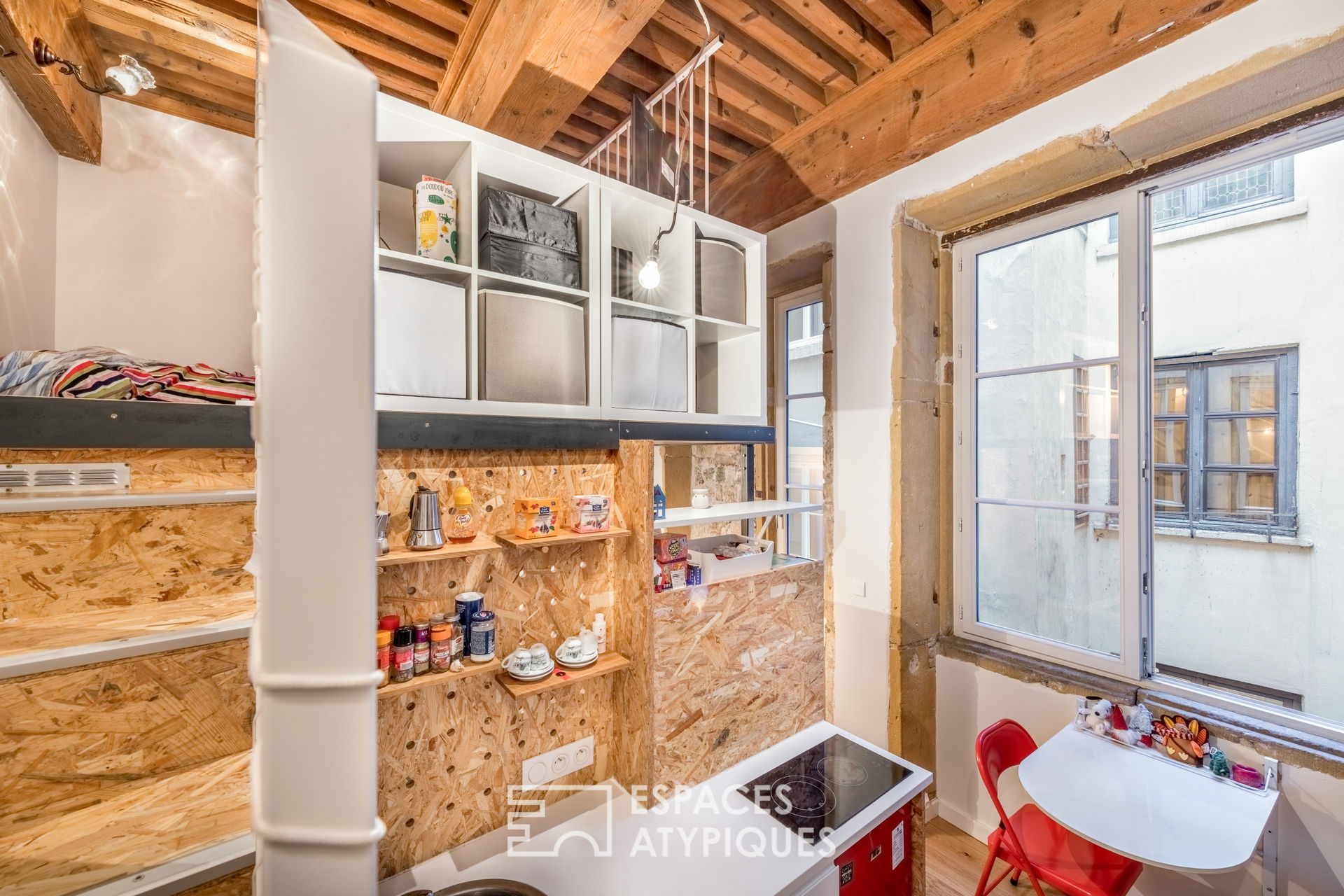 Vente Studio rénové au cœur de la Prequ'île à LYON 20 m2 Espaces