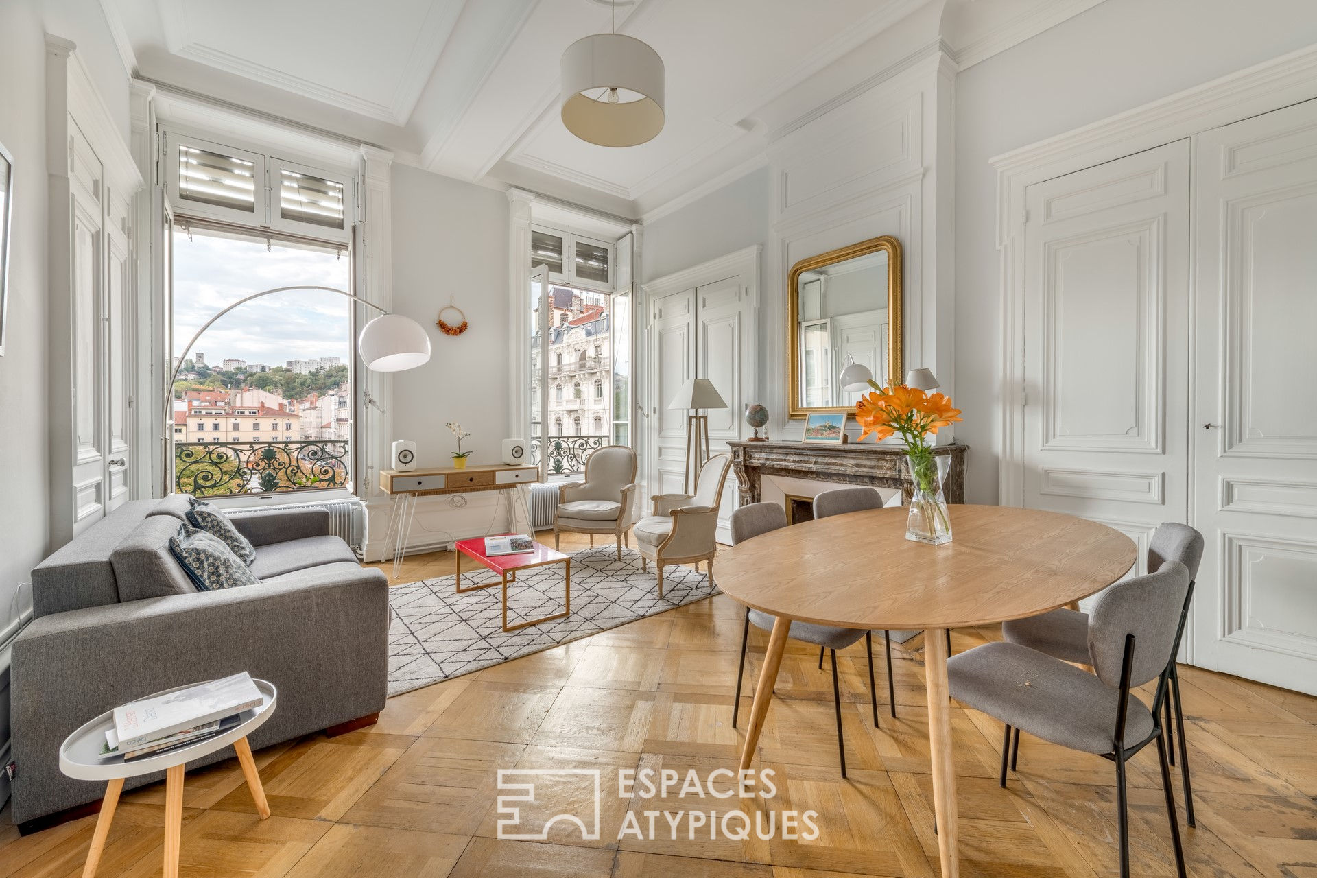 Vente Appartement de caractère avec vue à LYON 81 m2 Espaces