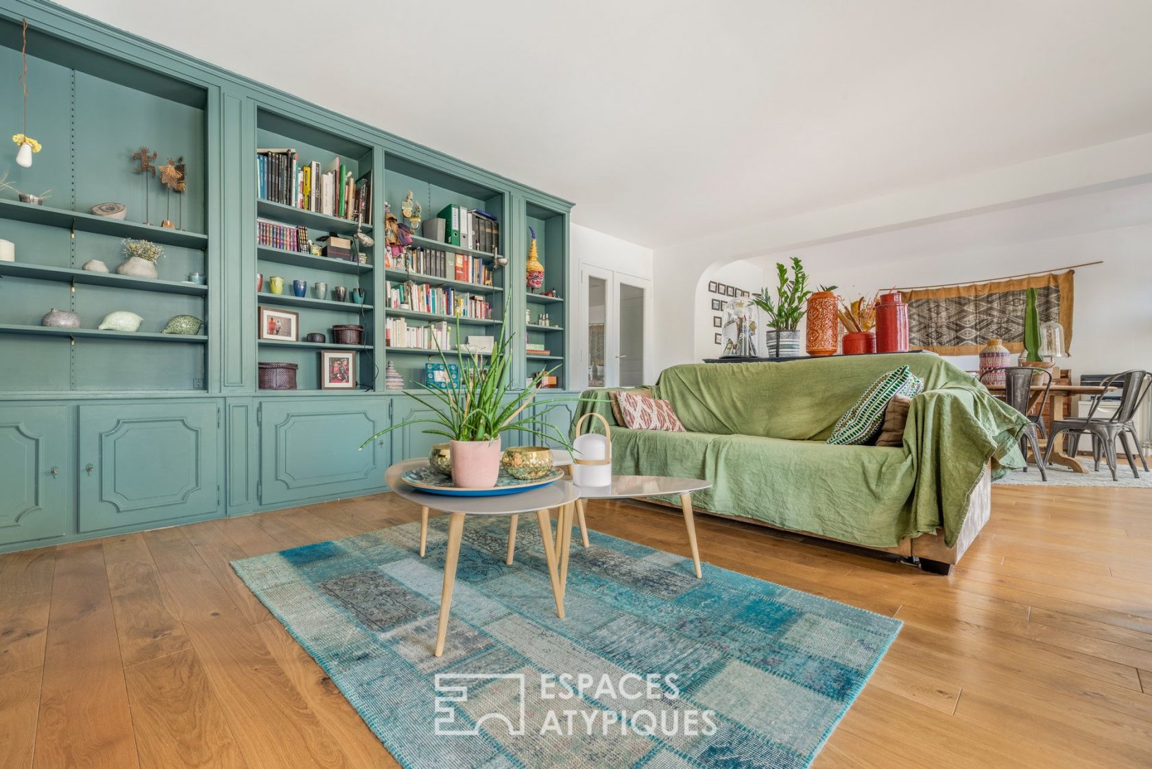 Appartement rénové avec balcon