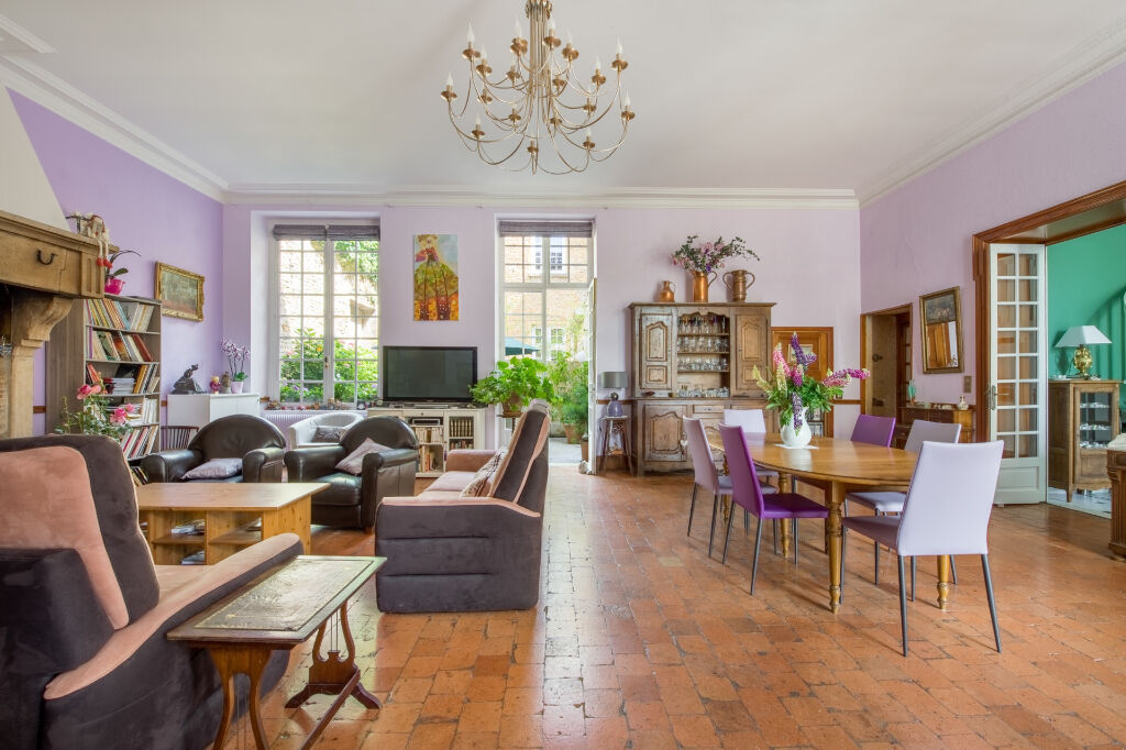 Appartement avec terrasses dans un domaine du XVIIIe