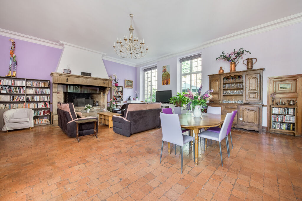 Appartement avec terrasses dans un domaine du XVIIIe