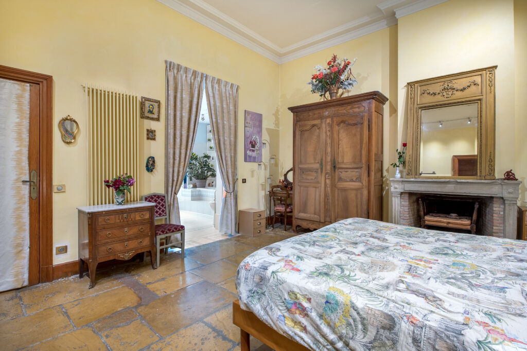 Appartement avec terrasses dans un domaine du XVIIIe