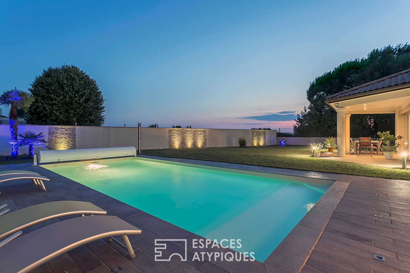 Maison contemporaine avec piscine