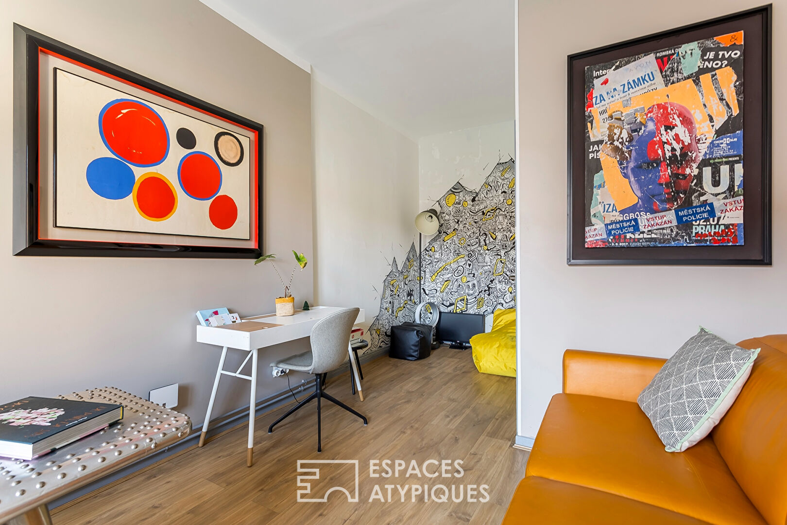 Maison type loft avec piscine