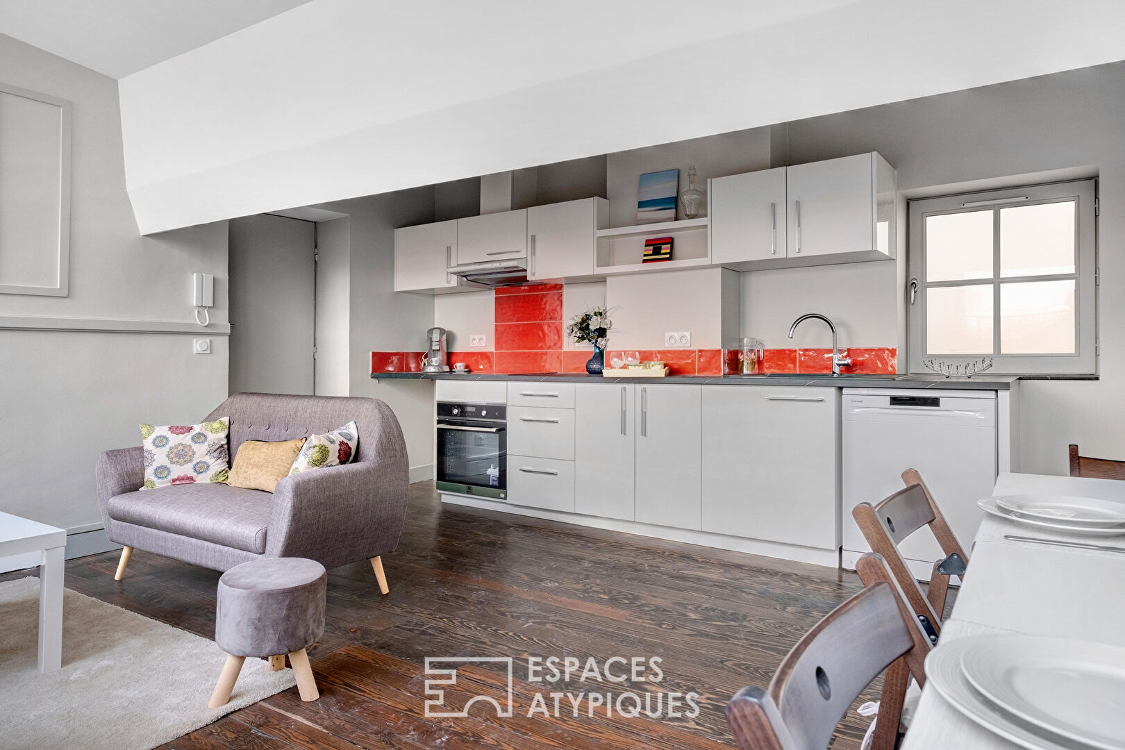 Appartement T3 mansardé en dernier étage avec balcon