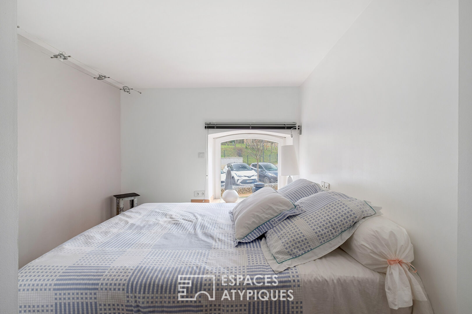 Ground floor duplex in a former convent