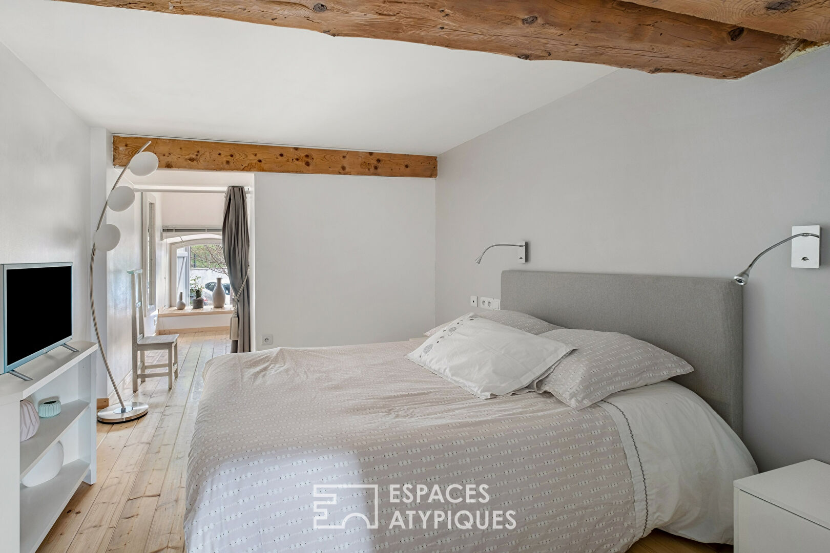 Ground floor duplex in a former convent