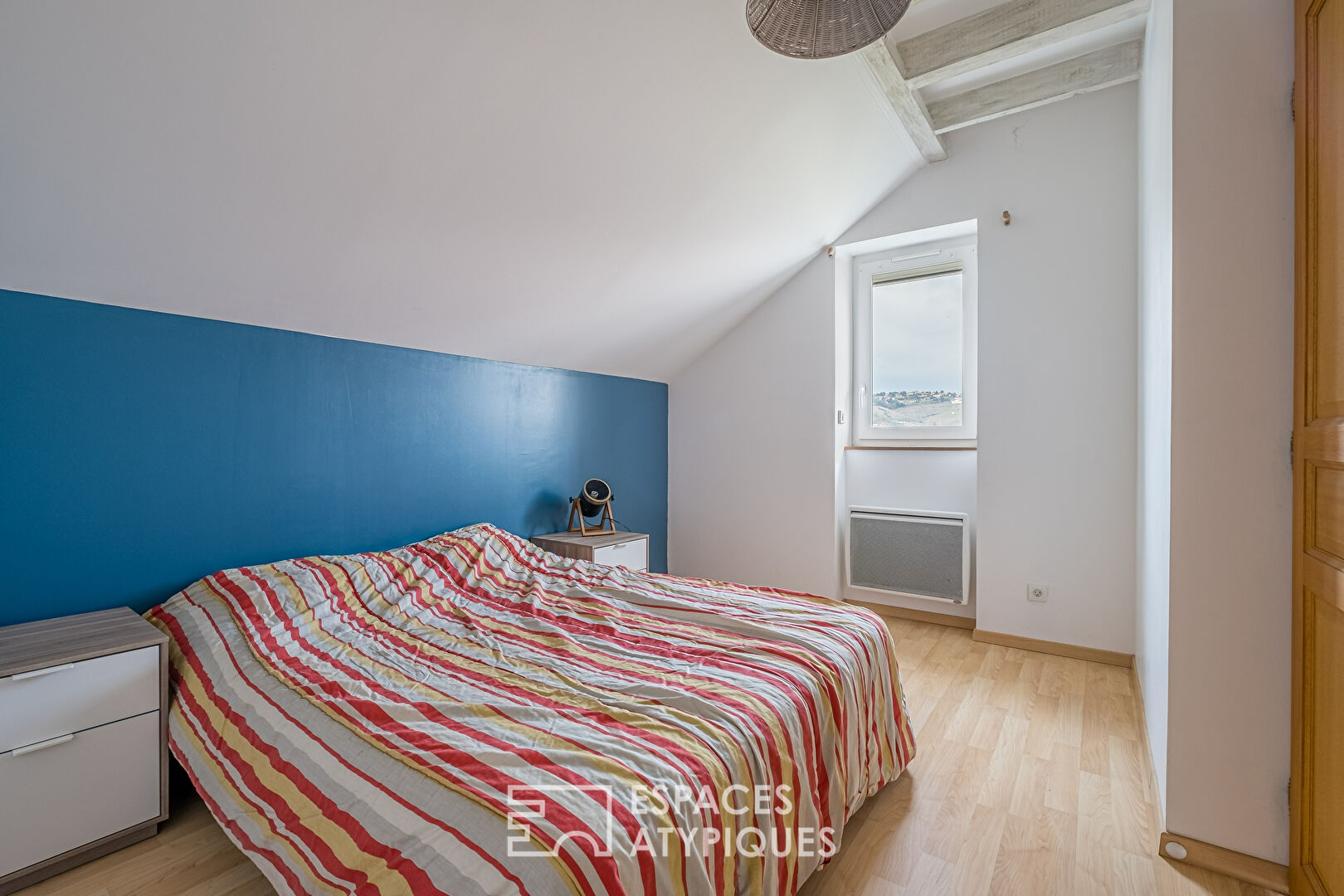 Old apartment on the top floor in the heart of the village