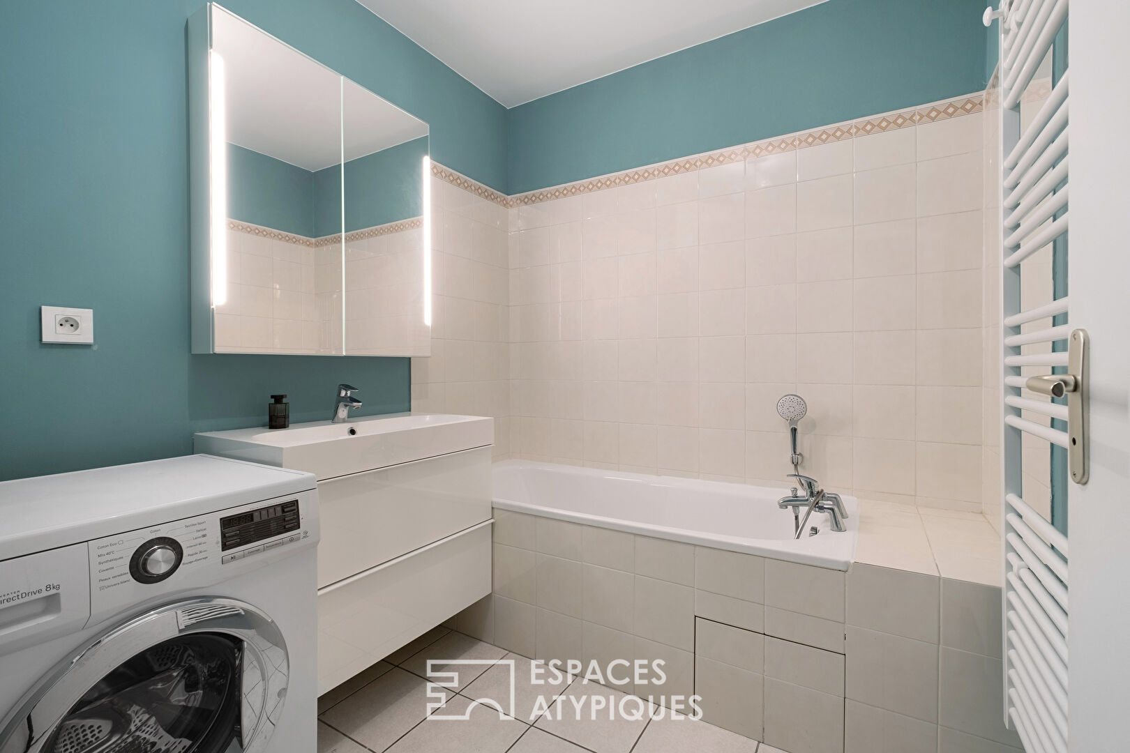 Duplex en dernier étage d’un immeuble moderne