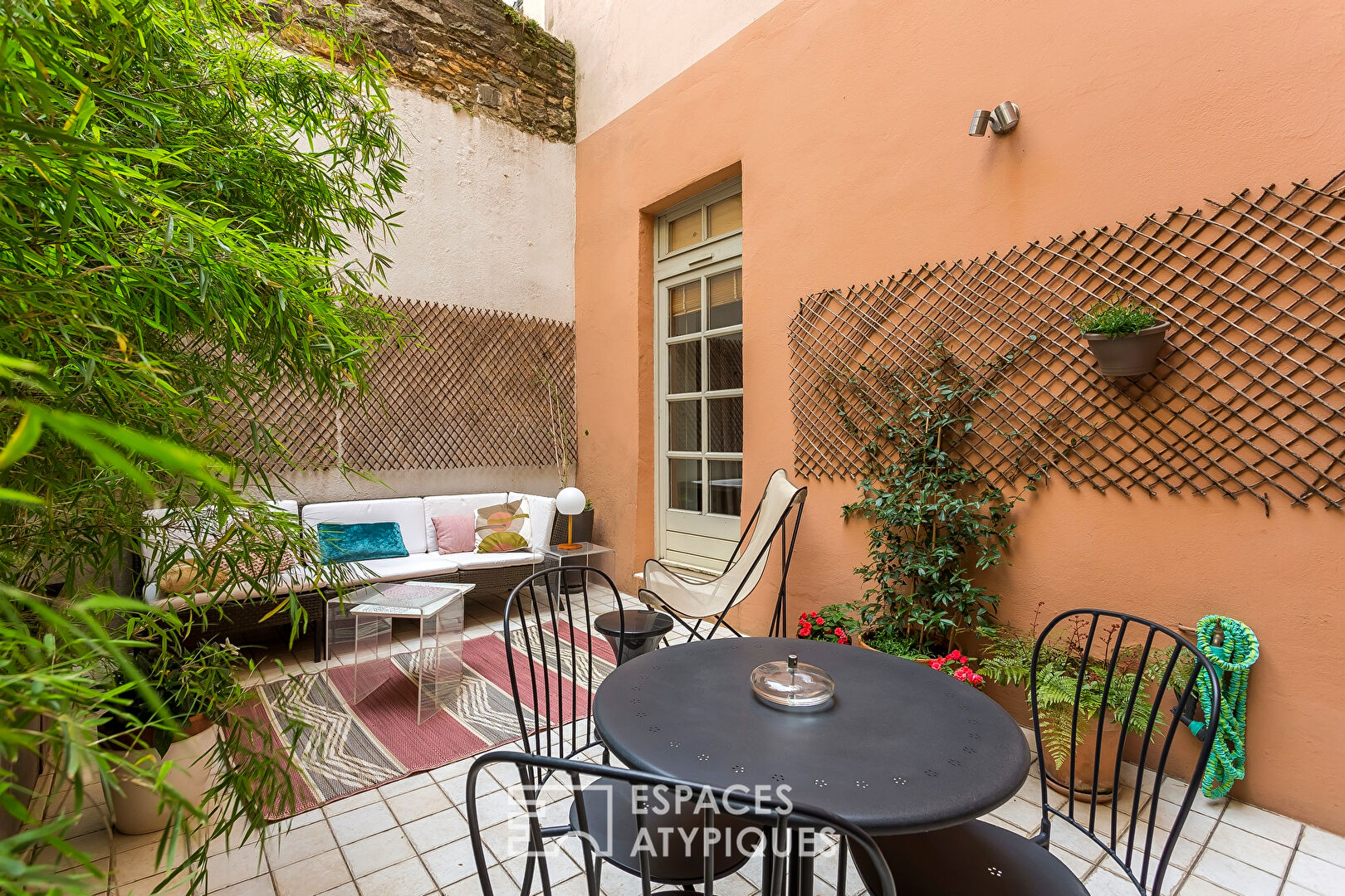 Canut renovated with 20sqm terrace