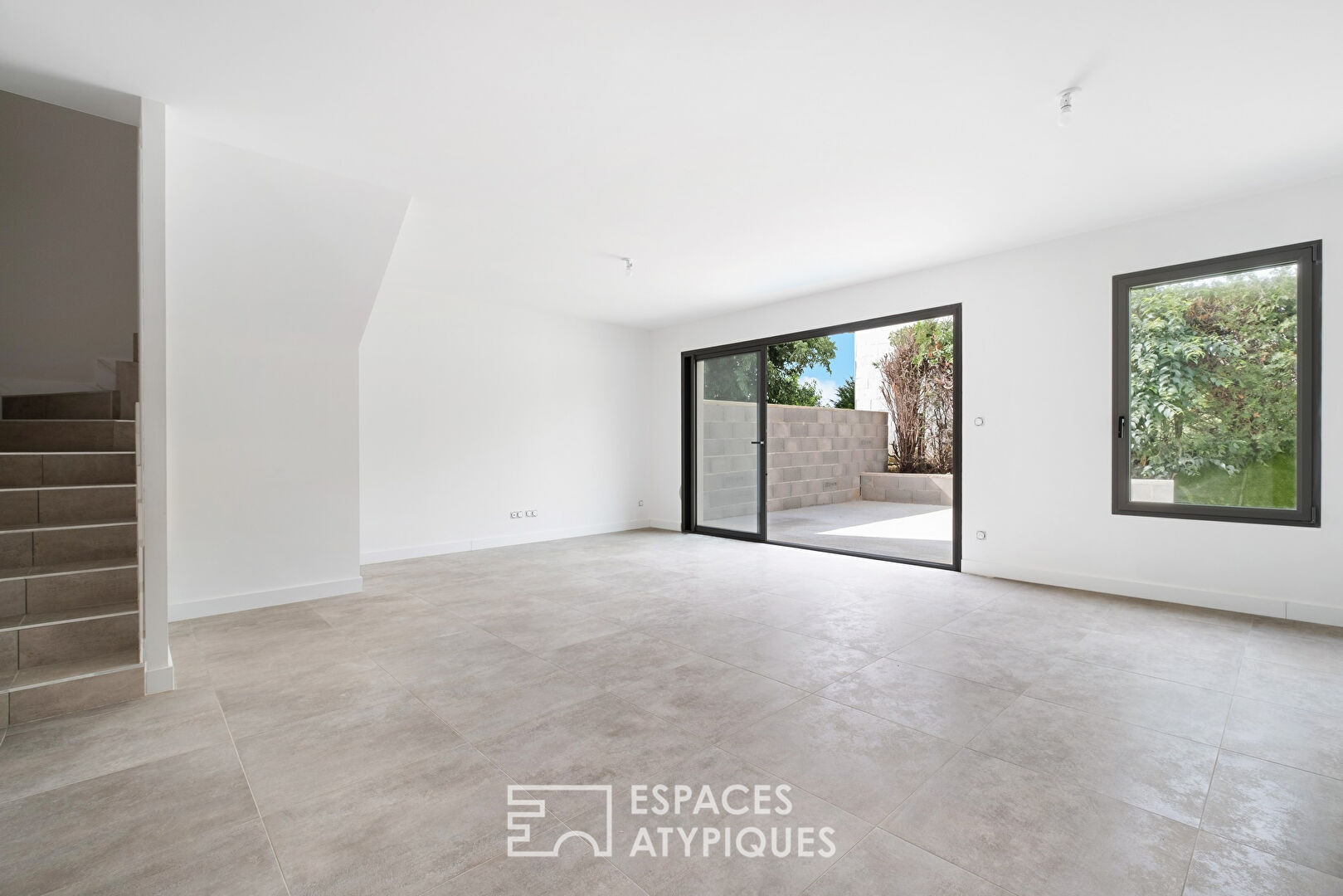 Maison neuve au coeur du village