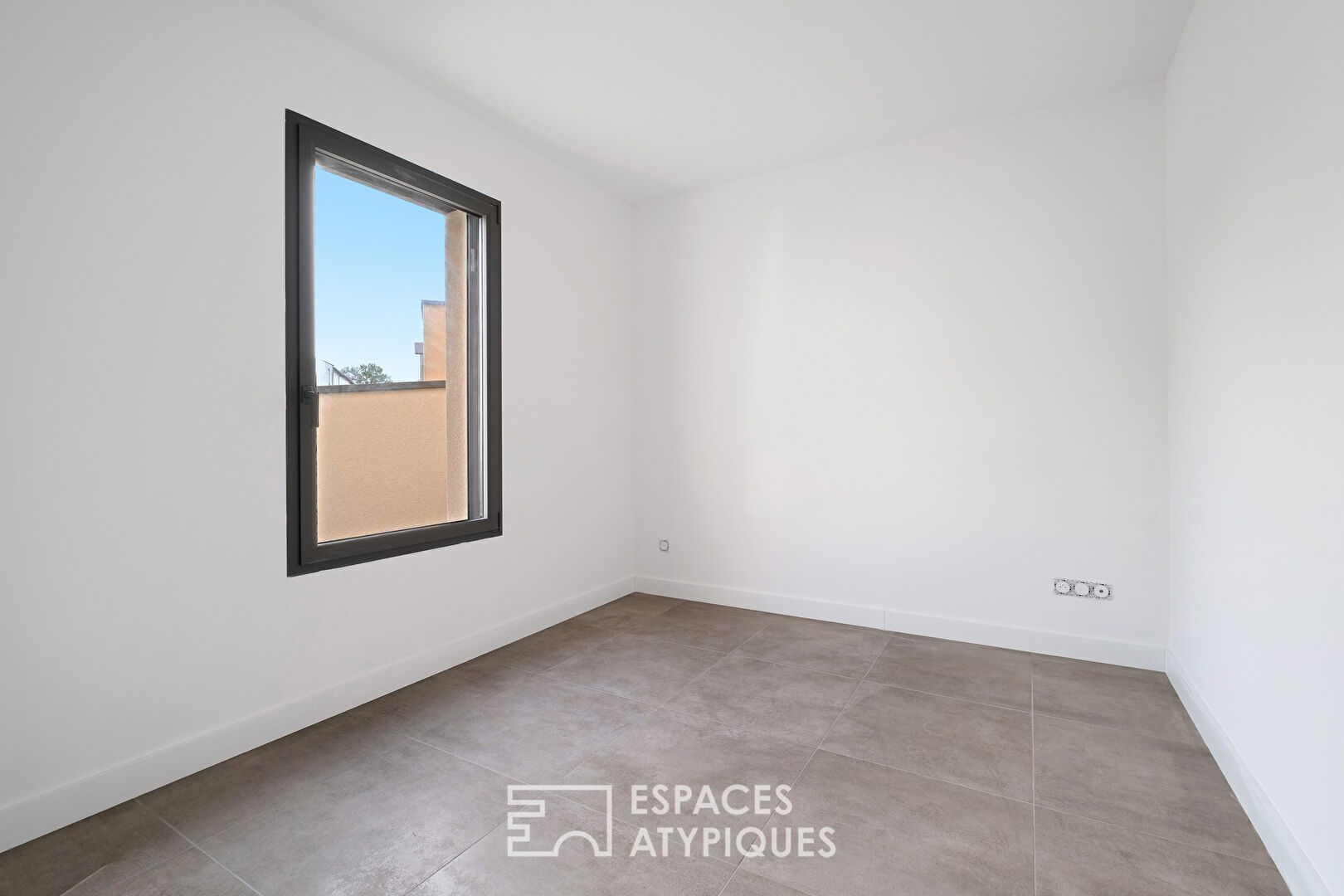 Maison neuve au coeur du village