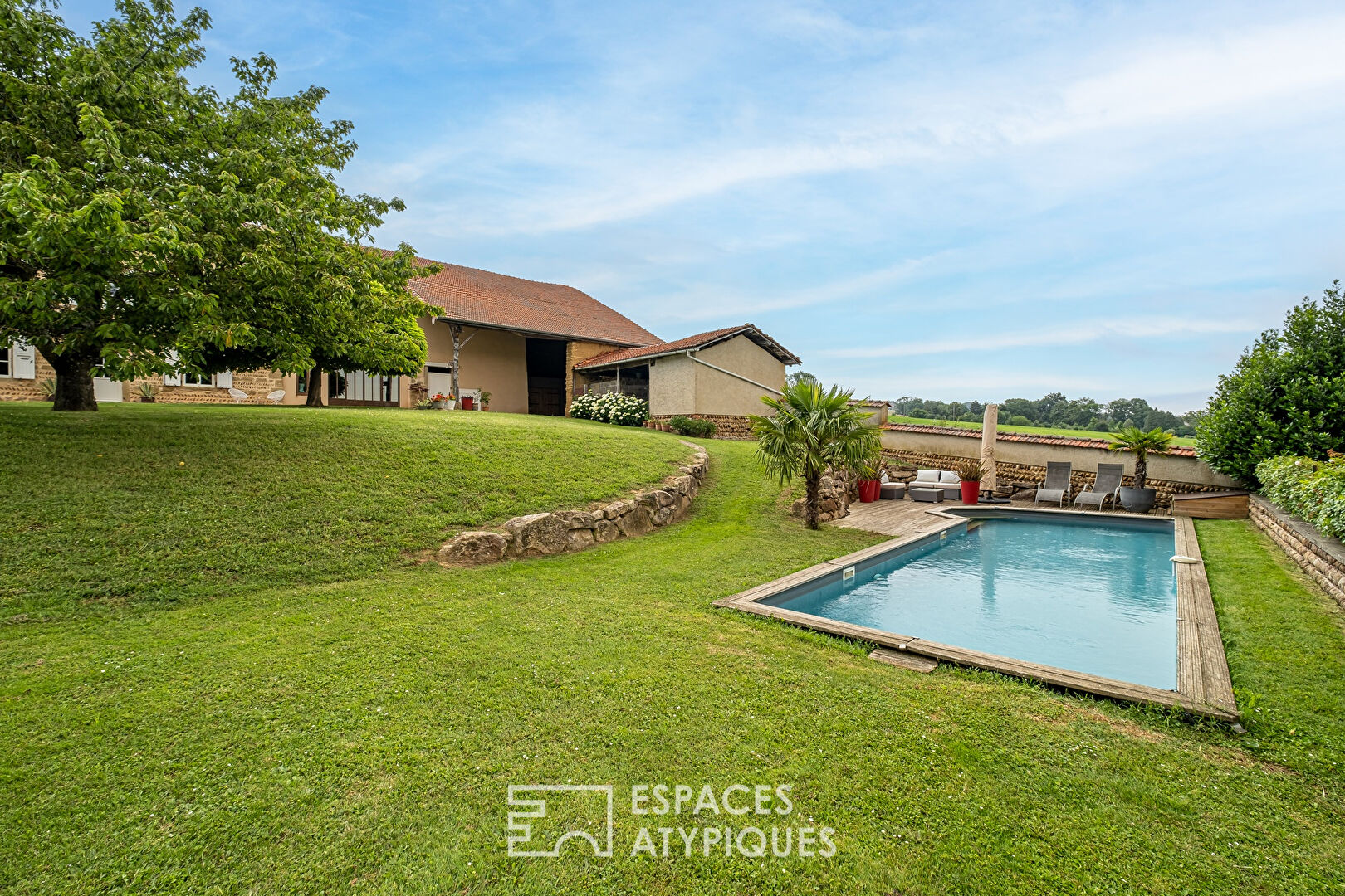 Charmante maison de campagne rénovée avec piscine