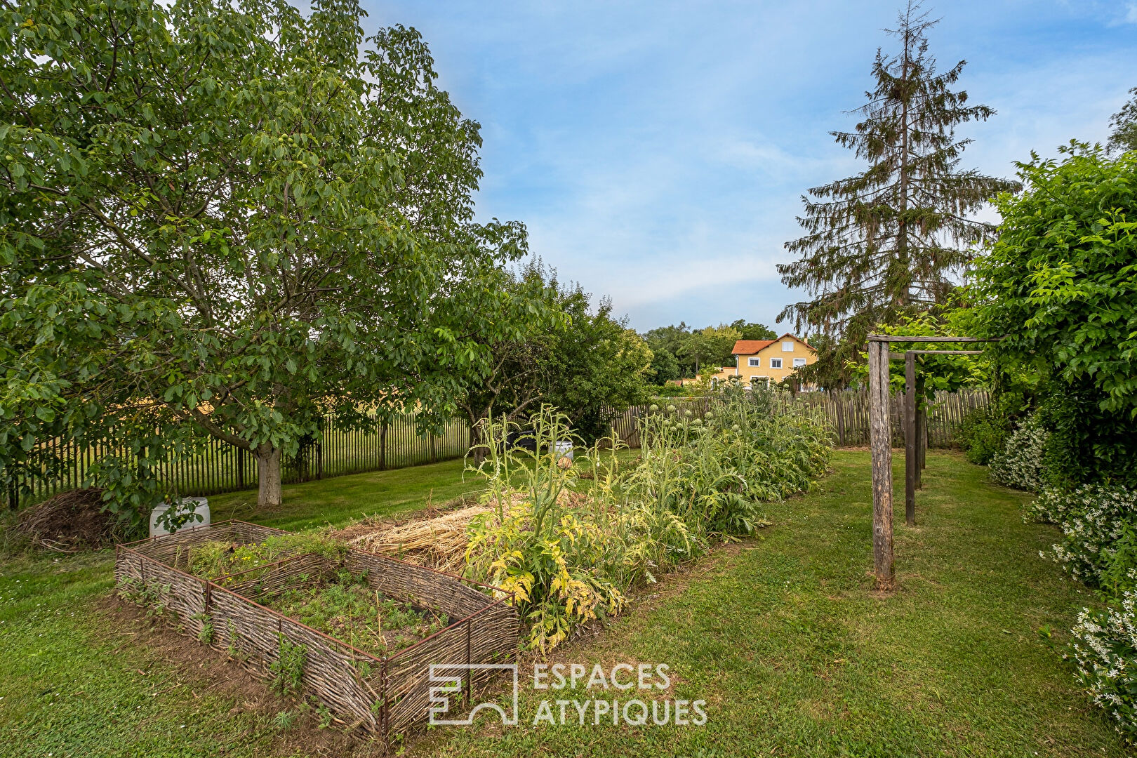 Charmante maison de campagne rénovée avec piscine