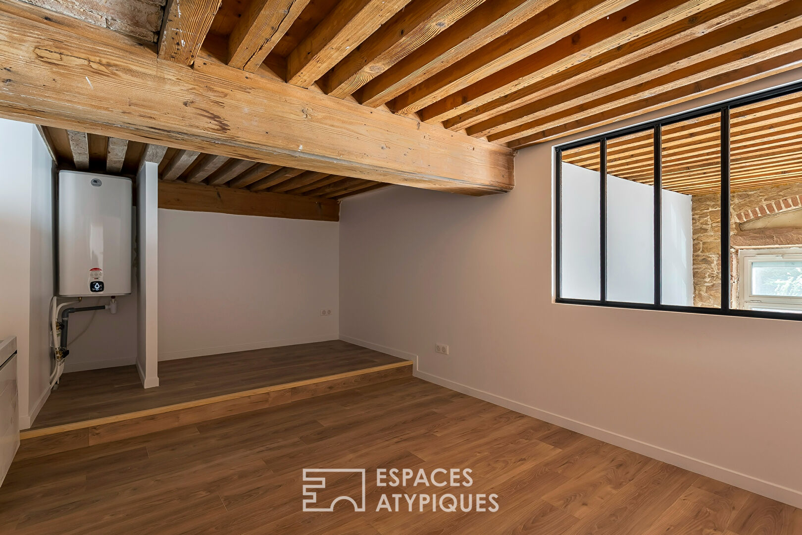 Duplex entièrement rénové