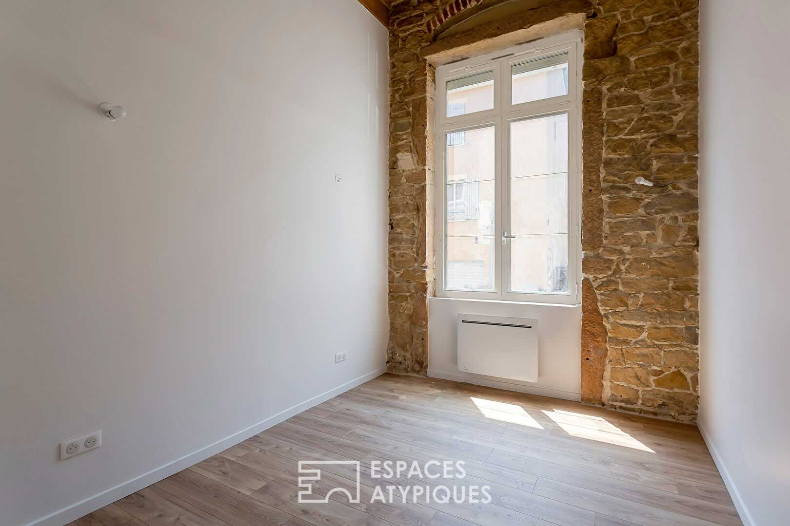 Duplex entièrement rénové