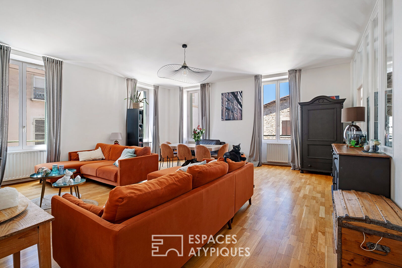 Sublime appartement rénové en centre-ville