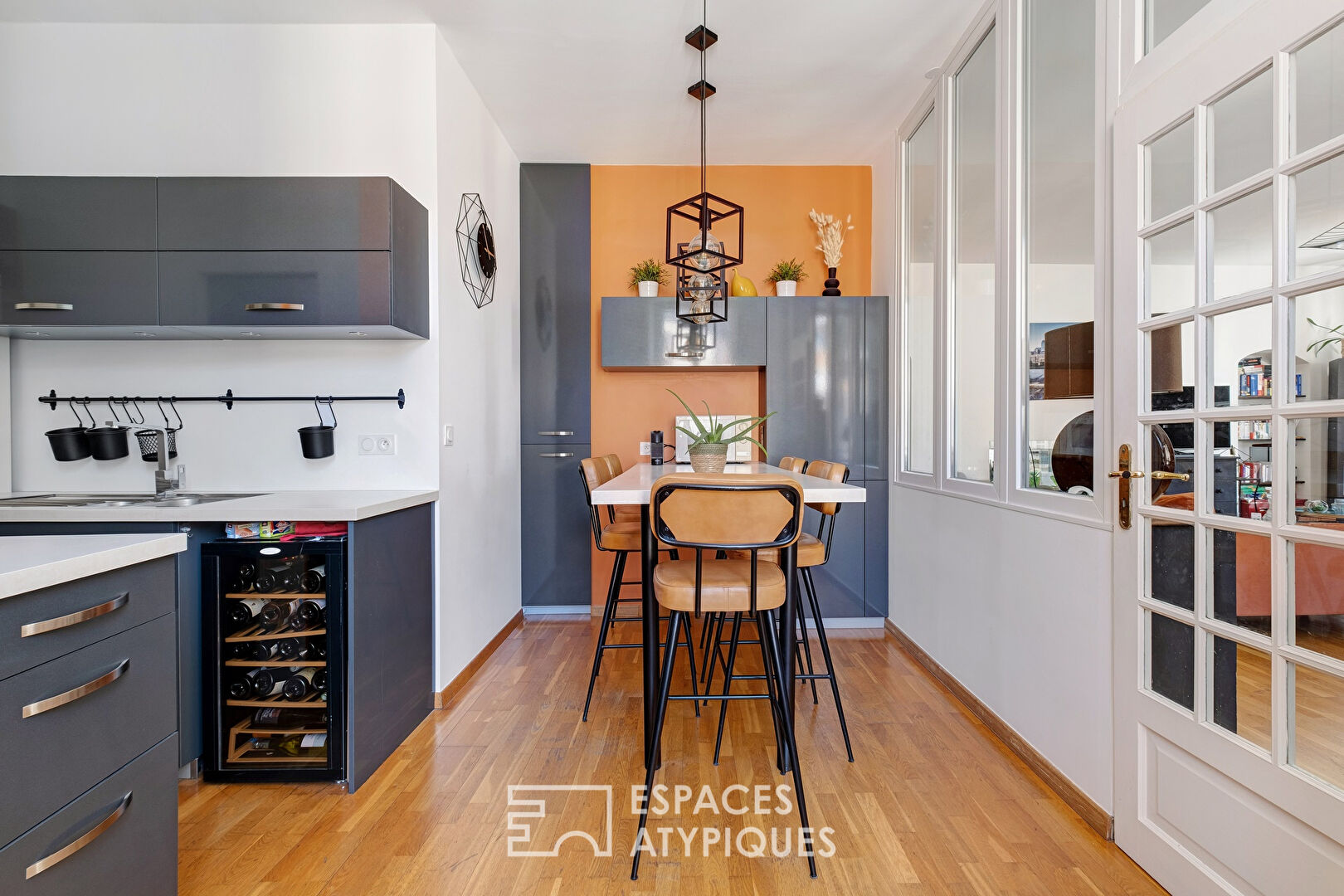 Sublime appartement rénové en centre-ville