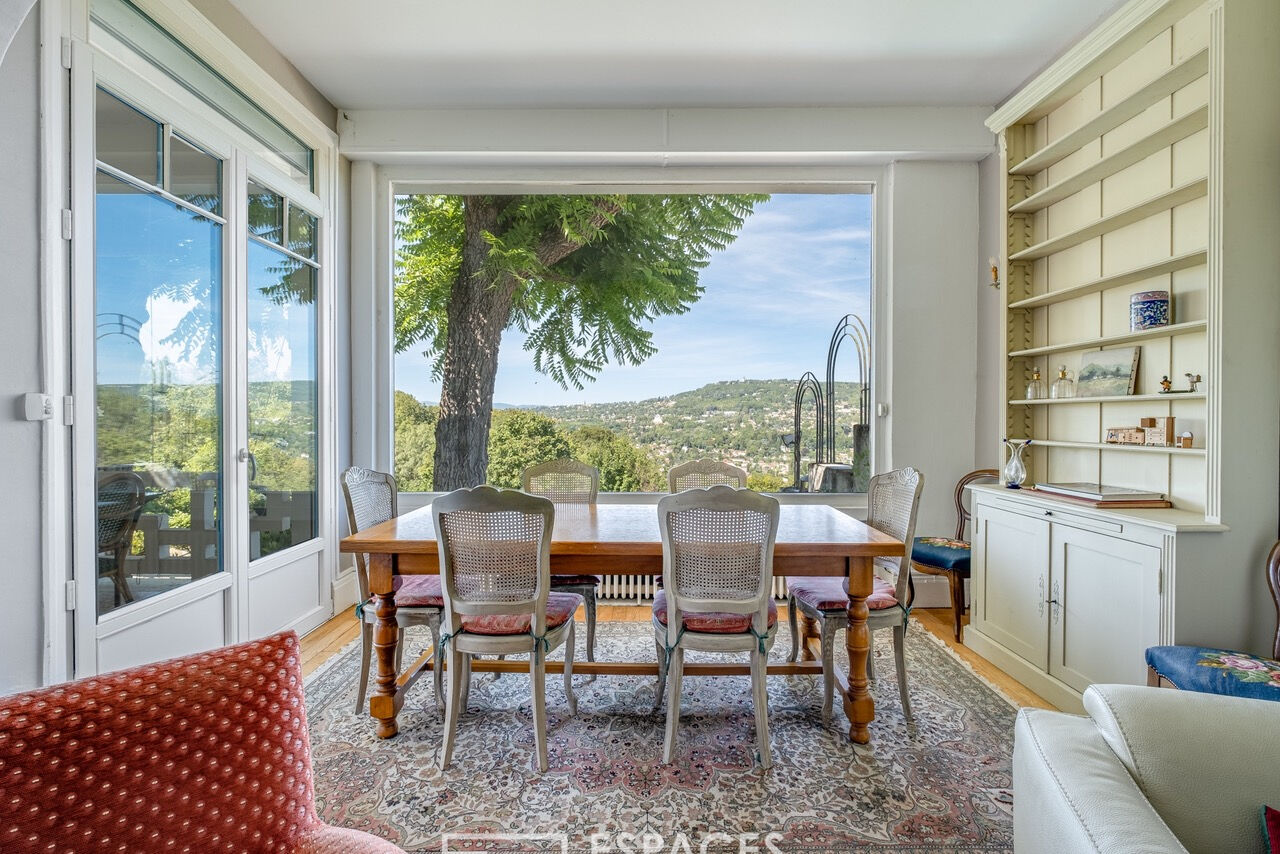 Maison de 1930 avec piscine et vue imprenable