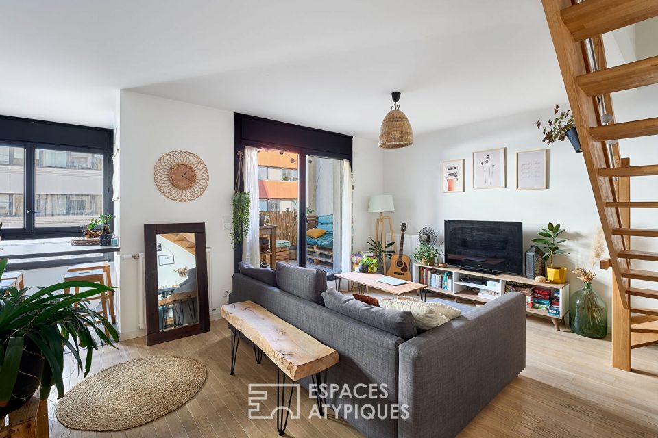 Duplex récent avec balcon